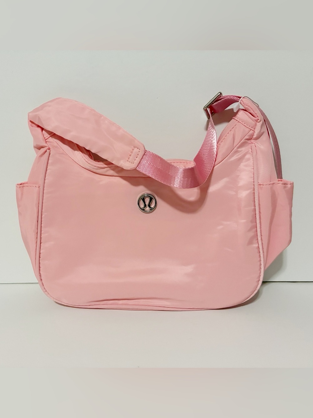 🌸New Lululemon Pink  Mini Shoulder Bag 4L